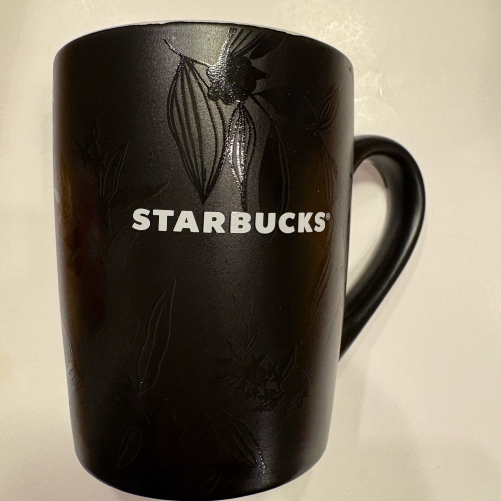 Starbucks Black 2020 Floral Mug 10 ounces